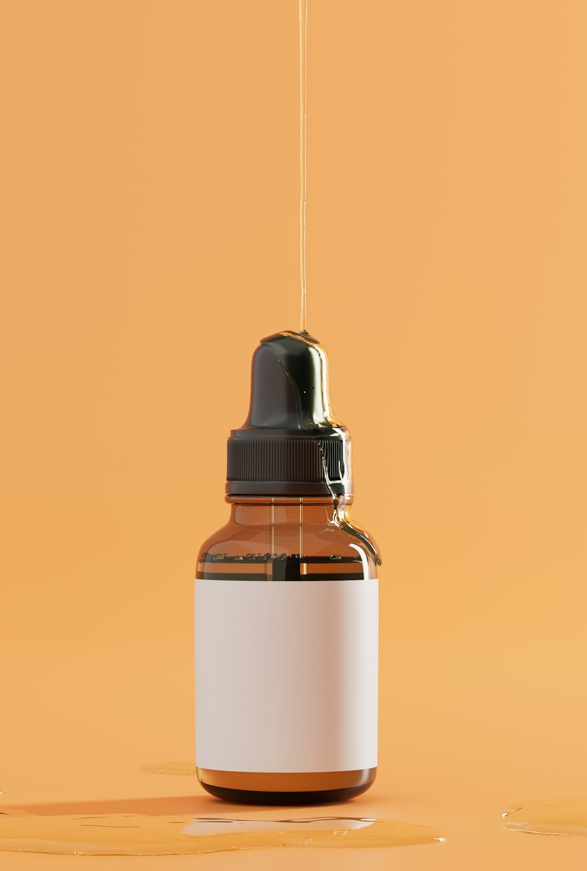 Pipettenfläschchen mit Serum und Tropfen